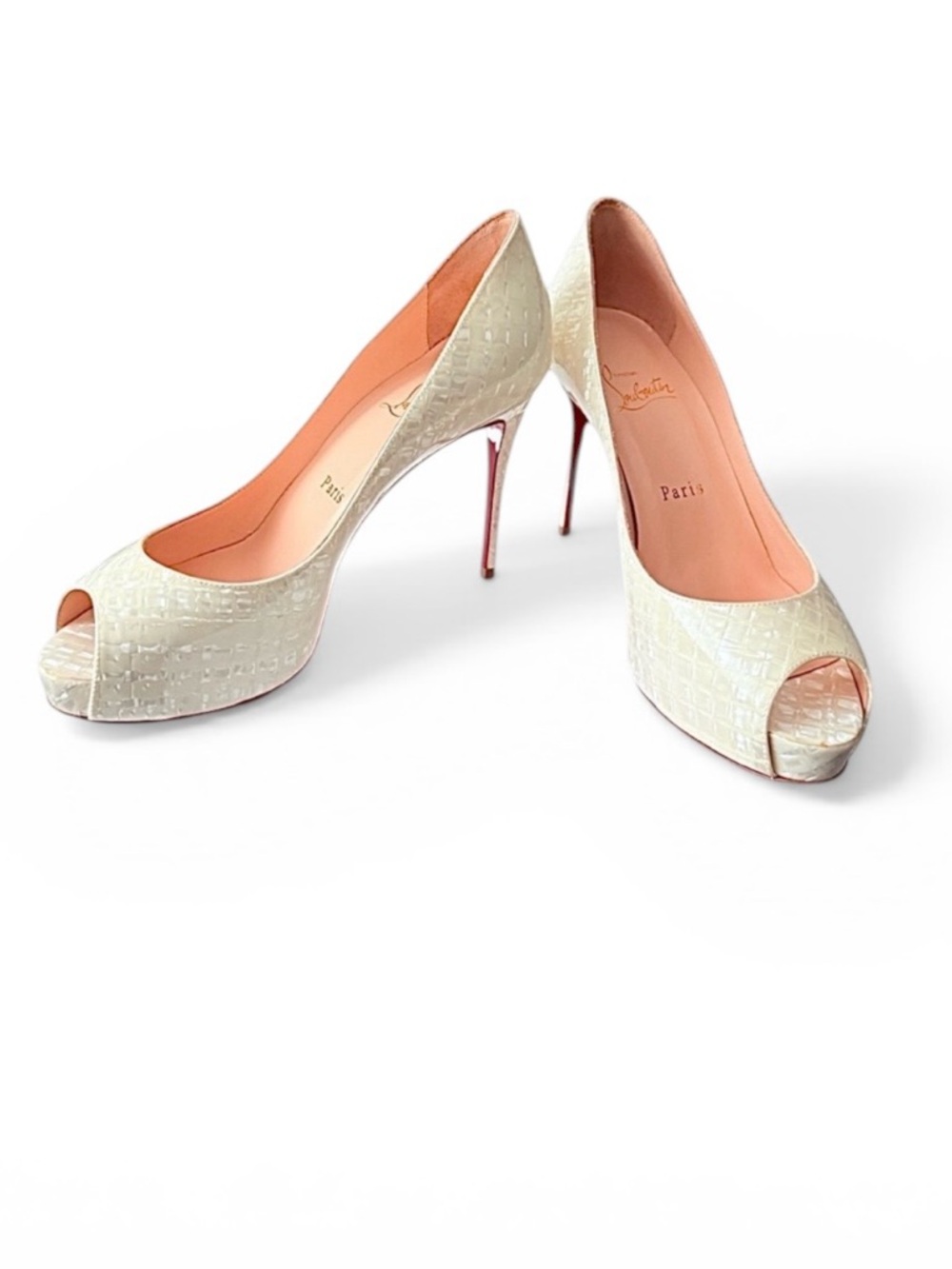 Christian Louboutin | White Textured Patent Leather | Very Prive Pumps | Size 36
